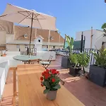 Barbatuke - Art&Hostel
